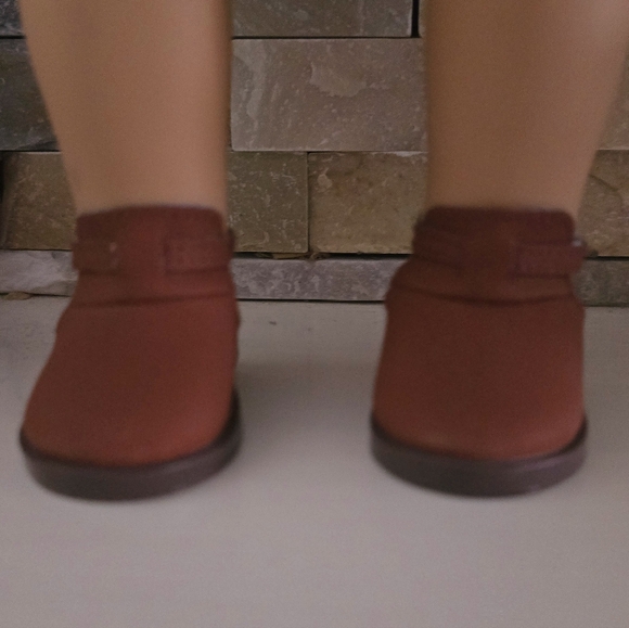 American Girl Retired Tenney Grant with Carrying Travel Case - Picture 7 of 12